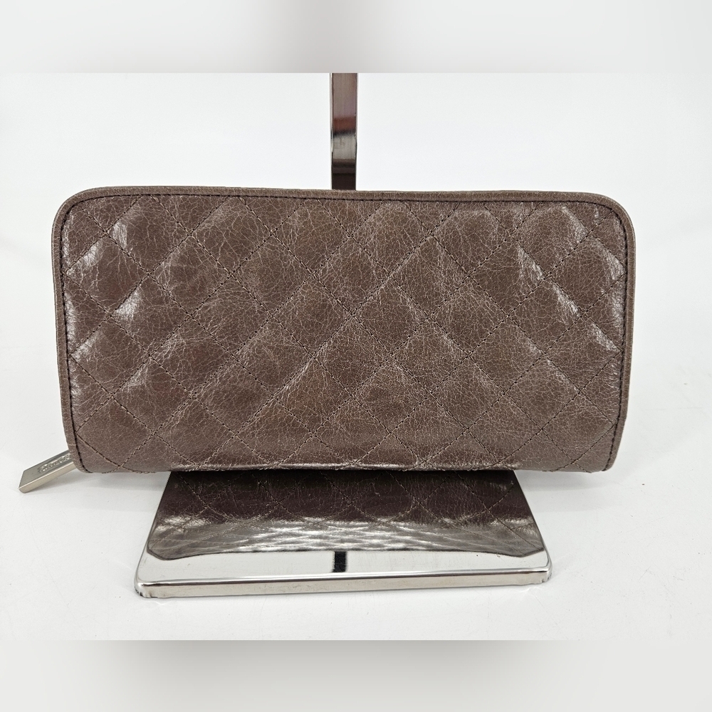 HOBO International TAUPE QUILTED Leather ZIP Around Wallet Card Slots Check BOOK